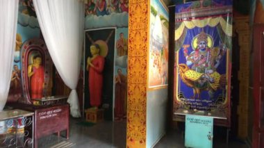 Anuradhapura, Sri Lanka, Buda 'larla birlikte.