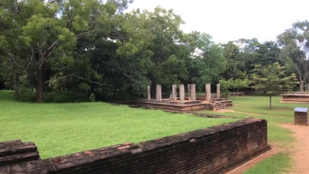 Anuradhapura, Srí Lanka, pozůstatky starého bydliště — Stock video