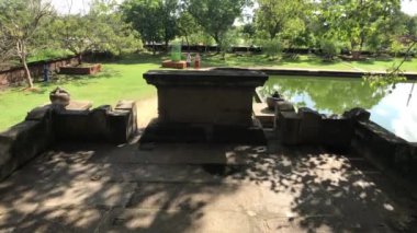 Anuradhapura, Sri Lanka, balkondan göl manzarası