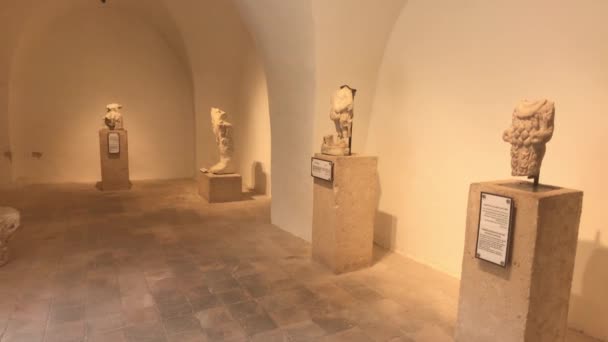 Умм Каіс, Йорданія - експозиція з артефактами з минулої частини 3 — стокове відео