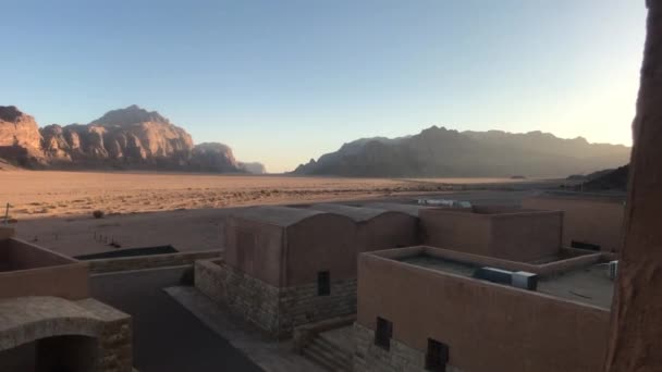 Wadi Rum, Jordan - sunset in the desert — Αρχείο Βίντεο