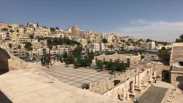 Amman, Yordania Pemandangan kota tua dari puncak amfiteater — Stok Video