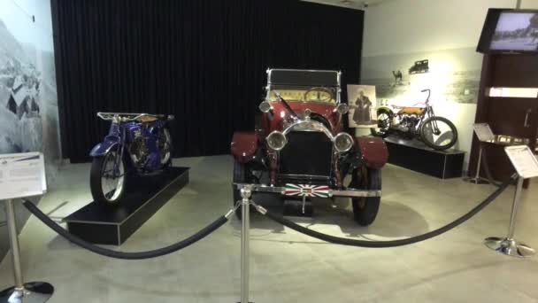 Amman, Jordan - October 20, 2019: Royal Automobile museum vintage car from the royal family collection part 2 — Stok video
