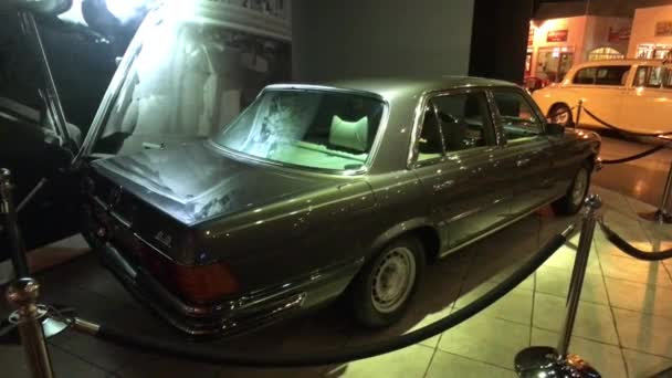Amman, Jordan - October 20, 2019: Royal Automobile museum retro cars with historical value part 12 — Wideo stockowe