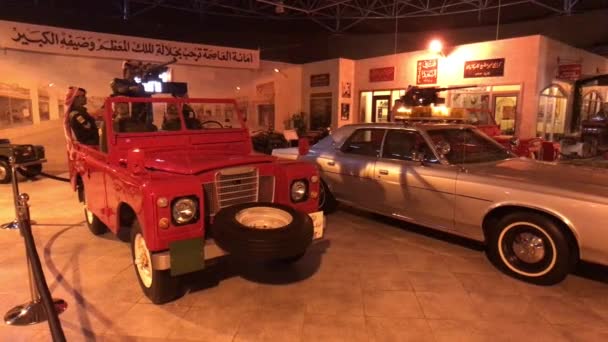 Amman, Jordan - October 20, 2019: Royal Automobile museum retro cars with historical value part 8 — Stockvideo