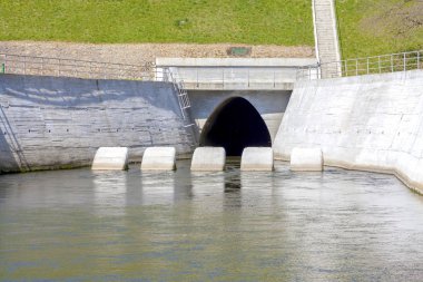 Baraj Hracholusky, Çek Cumhuriyeti