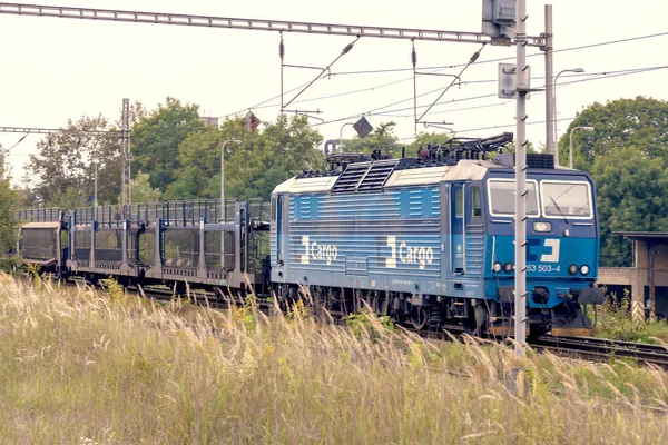 Plzen, Czech Republic - Februar 25, 2017 - Blue and gray electric locomotive — Stock Photo, Image