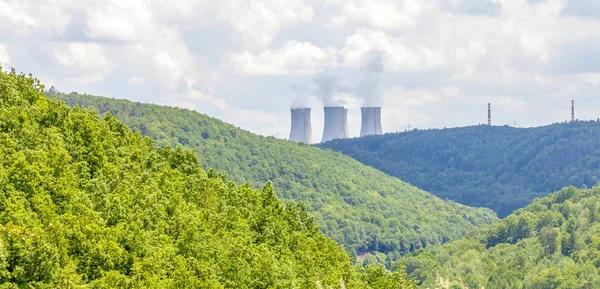 Jaderná elektrárna Dukovany v České republice Evropa — Stock fotografie