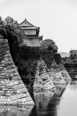 Osaka kale kule tek renkli biri