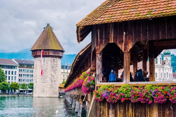 Eski kule ve köprüden Lucerne