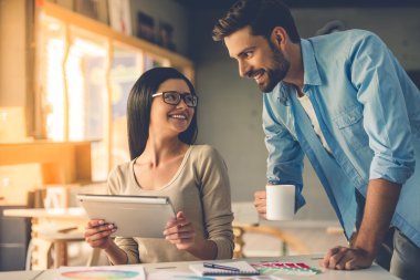 Güzel tasarımcıları çalışma