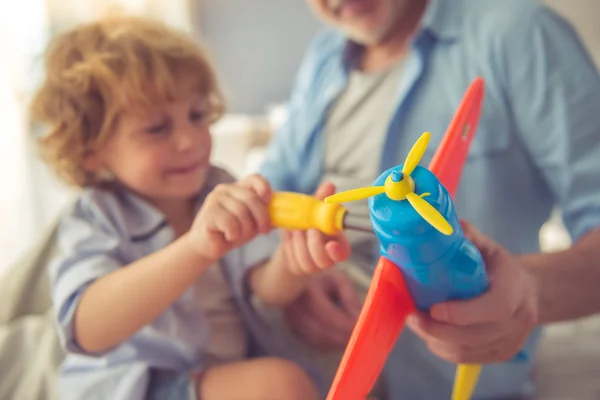 Grandpa and grandson — Stock Photo, Image