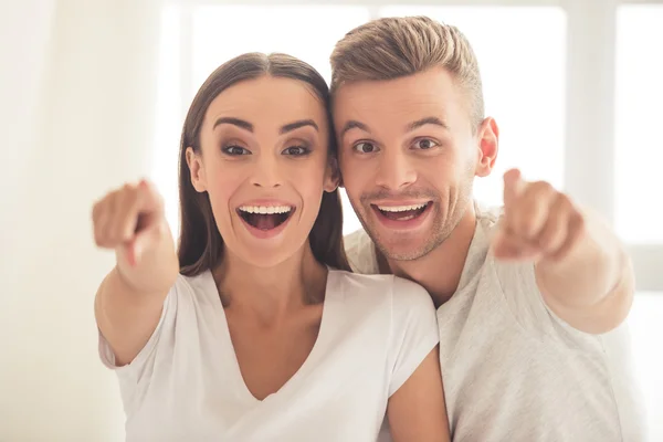 Beautiful young couple — Stock Photo, Image