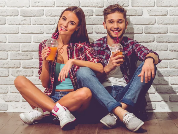 Stylish teenage couple — Stock Photo, Image