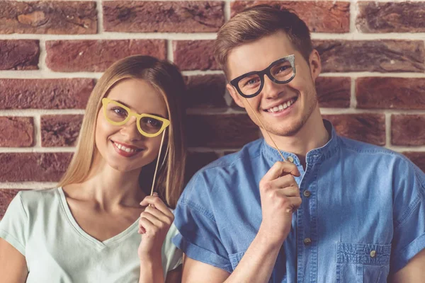 Beautiful young couple — Stock Photo, Image