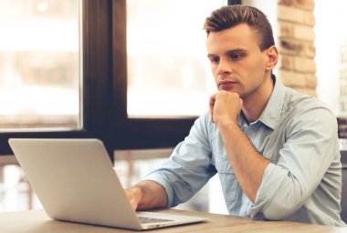 genç işadamı çalışma