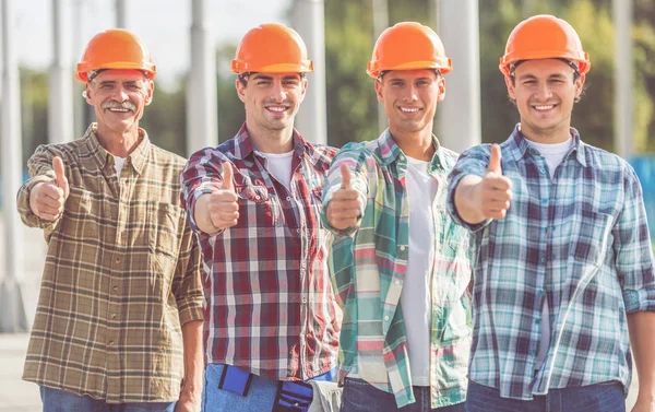 Travailleurs de la construction — Photo
