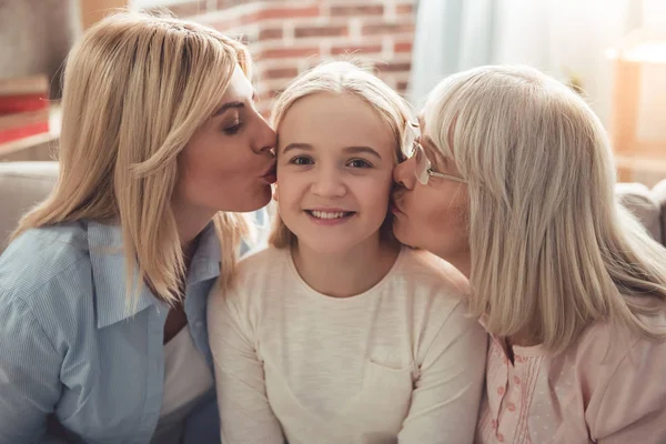 Dotter, Mamma och mormor — Stockfoto