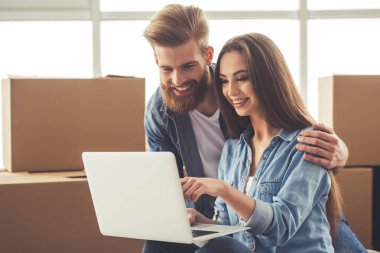 Güzel çift hareketli