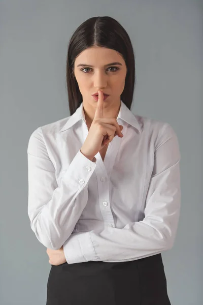 Aantrekkelijke zakenvrouw — Stockfoto