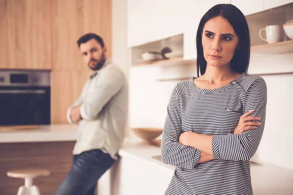 Couple ayant une querelle — Photo