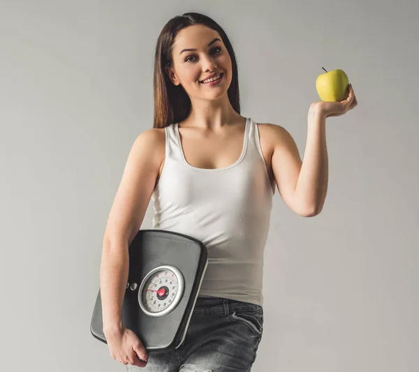 Attractive fitness girl — Stock Photo, Image