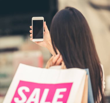 Güzel kız alışveriş olacak