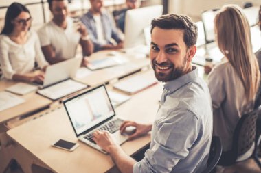 çalışan iş adamları