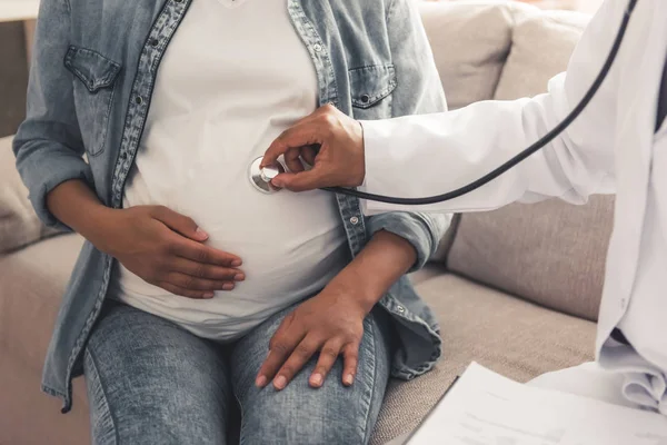 At the doctor — Stock Photo, Image