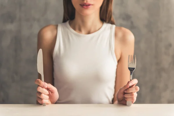 Niña manteniendo dieta — Foto de Stock