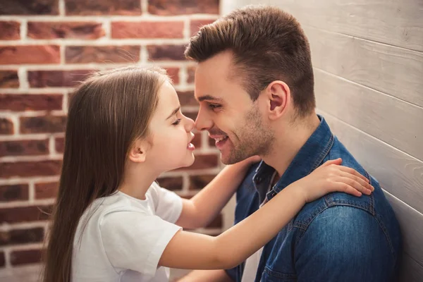 Pappa och dotter — Stockfoto