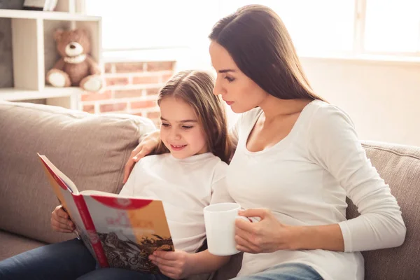 Maman et fille — Photo