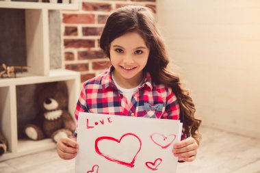 küçük kız çizim