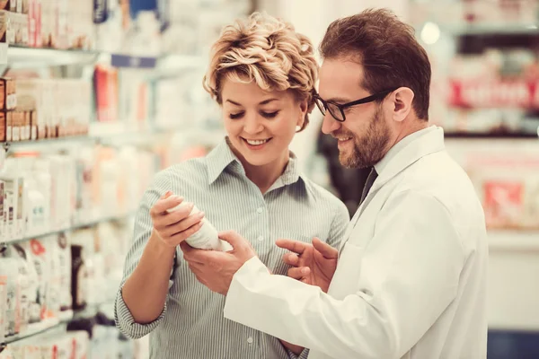 In farmacia. — Foto Stock