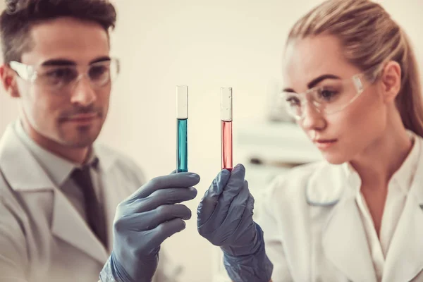 At the laboratory — Stock Photo, Image