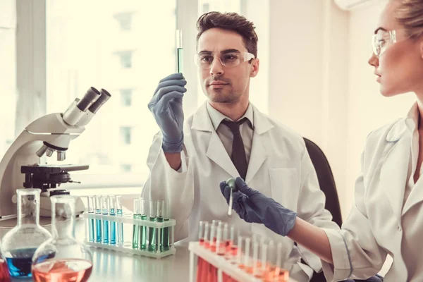 At the laboratory — Stock Photo, Image