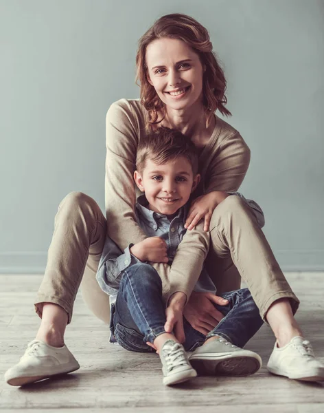Mamma och son — Stockfoto