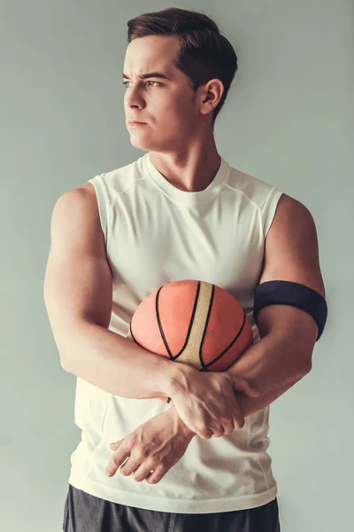 Entrenamiento deportivo masculino — Foto de Stock