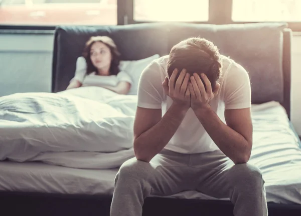 Couple in bedroom — Stock Photo, Image