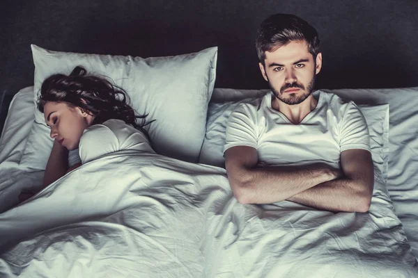 Couple in bedroom — Stock Photo, Image