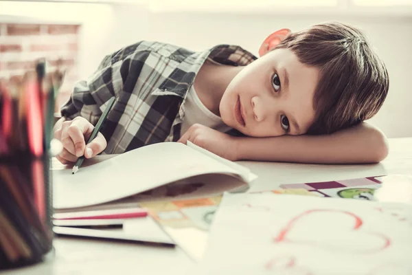 Schüler zu Hause — Stockfoto