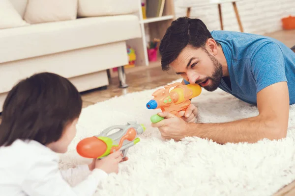 Father Has Fun His Son Exemplary Father Boy Leisure Father — Stock Photo, Image
