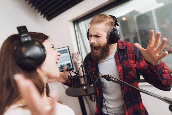 Man Woman Sing Song Modern Recording Studio Man Red Checked — Stock Photo, Image