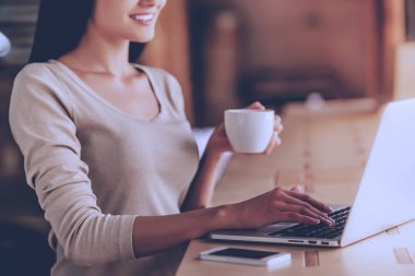 Güzel tasarımcı çalışma