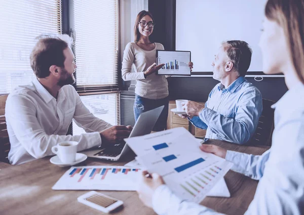 Imprenditori che lavorano — Foto Stock