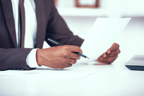 Cropped African Businessman Holding Document. — Stock Photo, Image