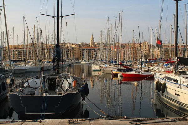 Старая гавань Марселя, Франция — стоковое фото