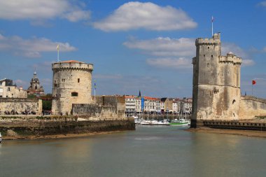 La Rochelle, Fransa'nın Medievals kuleleri