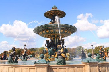 Concorde Place Paris'te büyük meydanlar