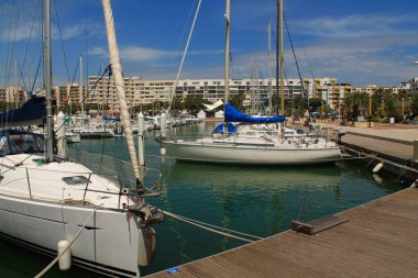 Carnon Plage, Montpellier güneyinde bir sahil beldesi 